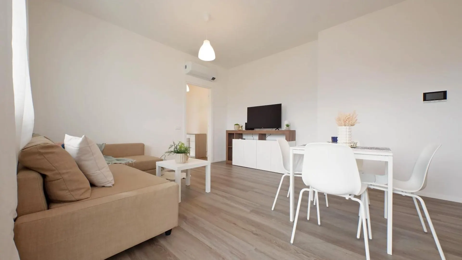 Apartment Relax E Comodita - Vicino Al Mare E All'Aeroporto Fiumicino